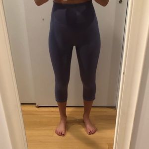 Lululemon cropped leggings